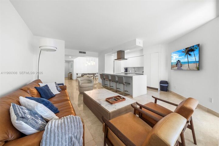 Property Photo:  4779 Collins Ave 3804  FL 33140 