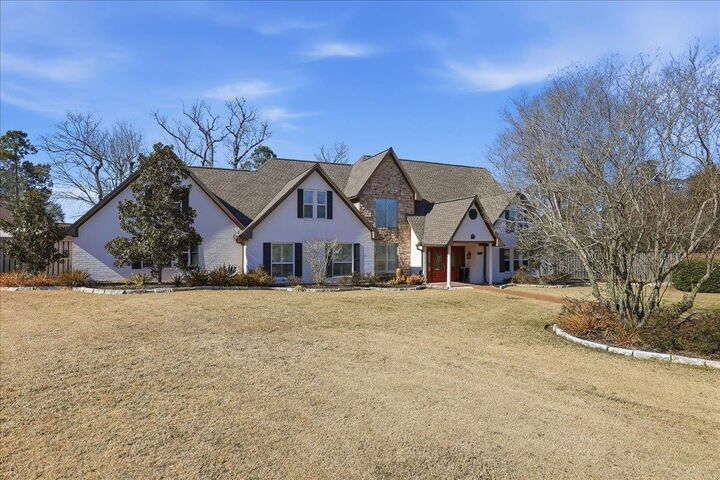 Property Photo:  4712 Frost  TX 77630 