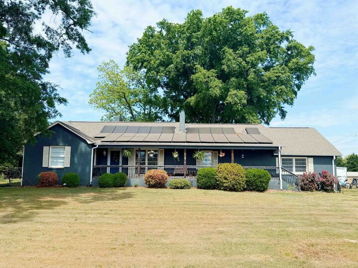 Property Photo: 148 Virginia Avenue SC 29341