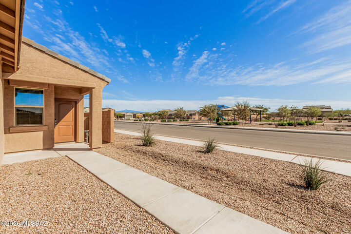 Property Photo:  4799 E Greenway Wash Drive  AZ 85706 