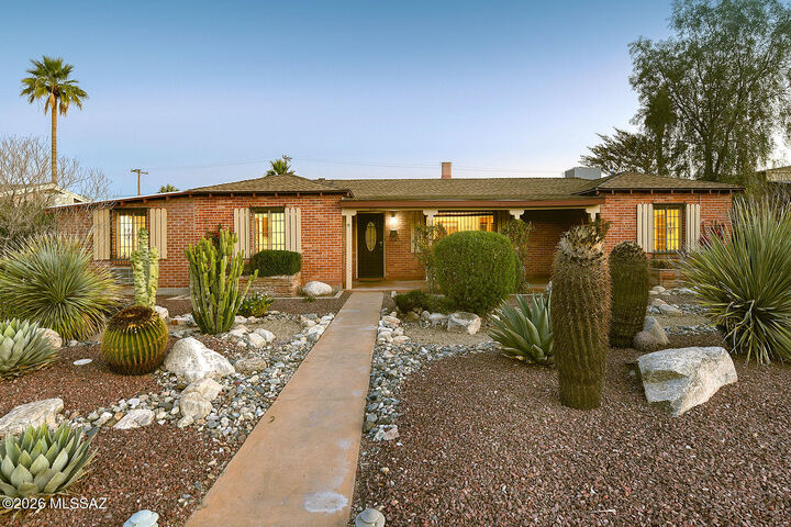 Property Photo: 3021 E 2nd Street AZ 85716