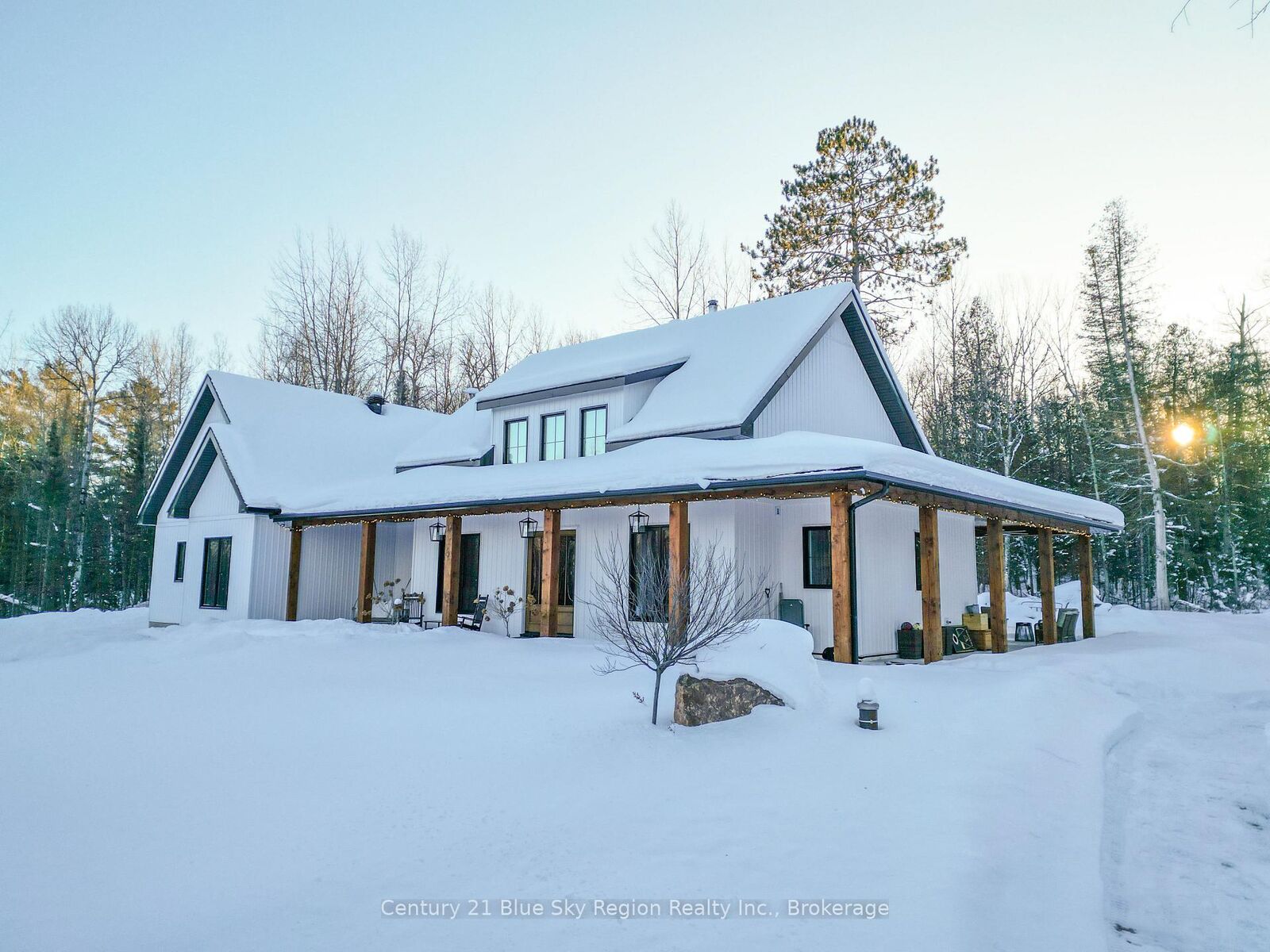 Property Photo: 841 Highway 17 N/A E ON P0H 2E0