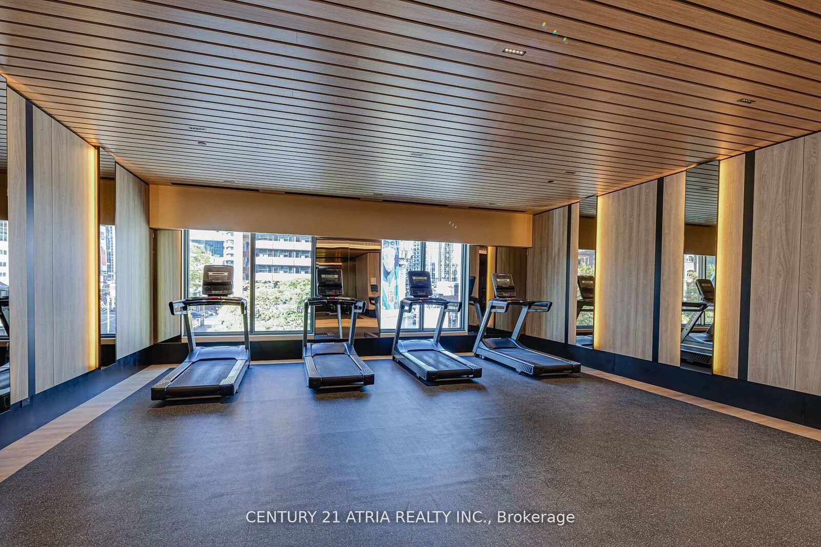 Property Photo: 252 Church Street 2308 ON M5B 0E6