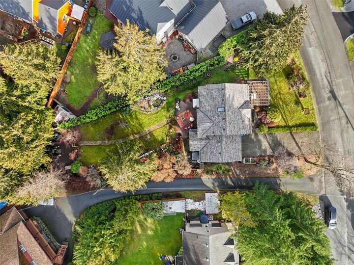 Property Photo: 2440 Galland Rd BC V8H 2B1