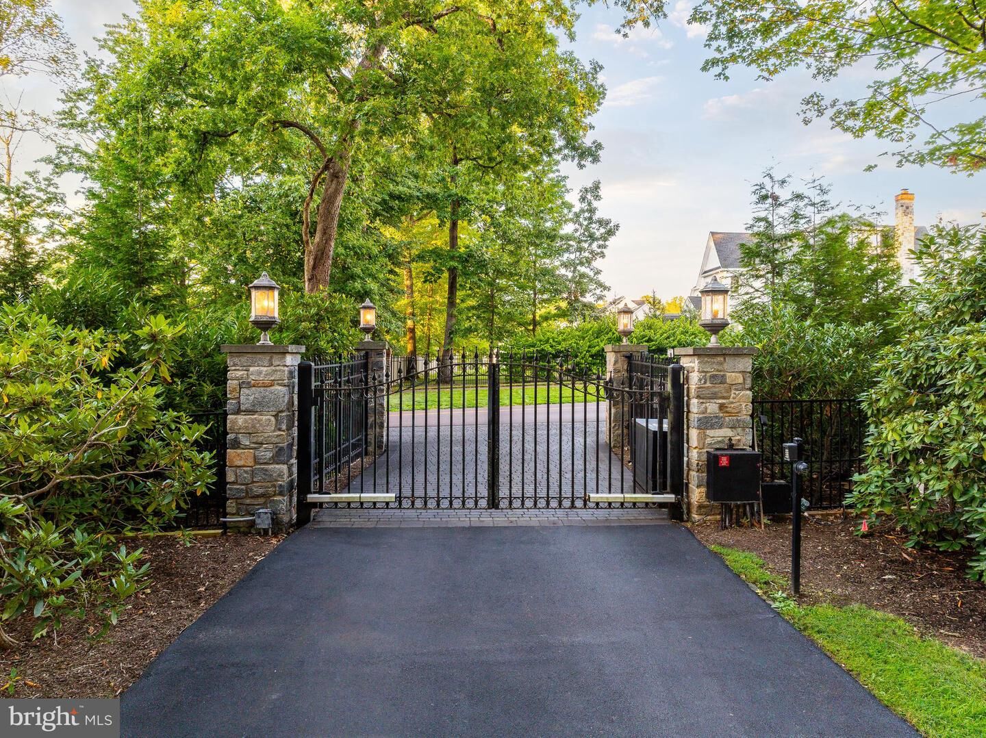 Property Photo: 1336 Gypsy Hill Road PA 19002