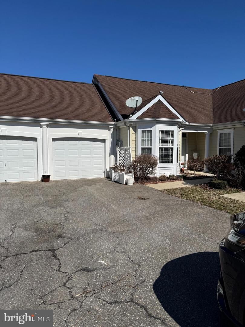 Property Photo:  13502 Vandiver Court  MD 20774 