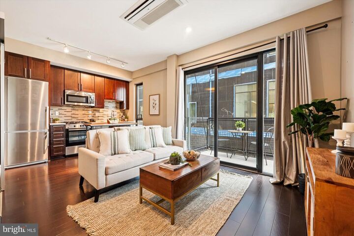 Property Photo:  1320 Fenwick Lane 203  MD 20910 