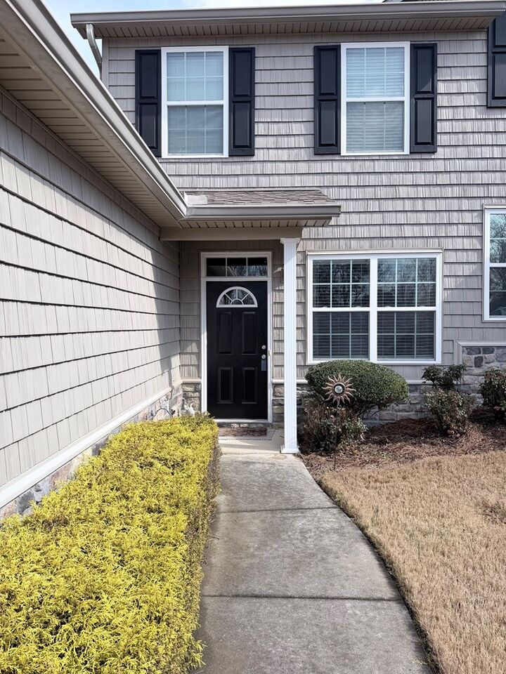 Property Photo: 526 Hamilton Way GA 30705