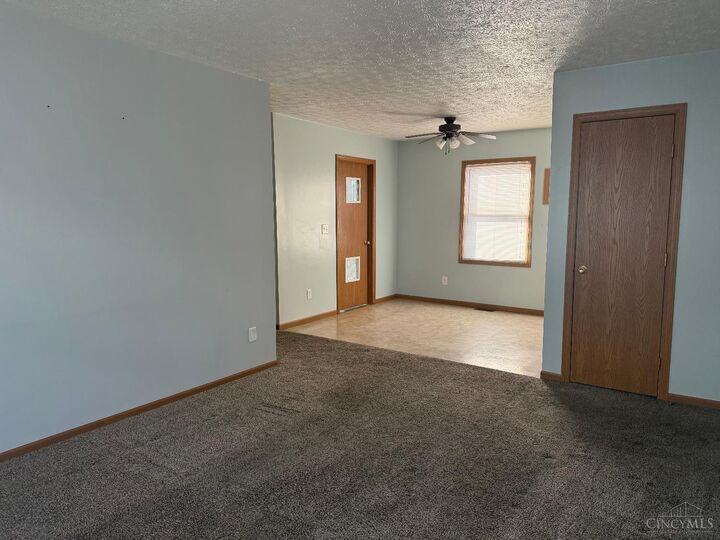 Property Photo:  2104 Grand Avenue  OH 45044 