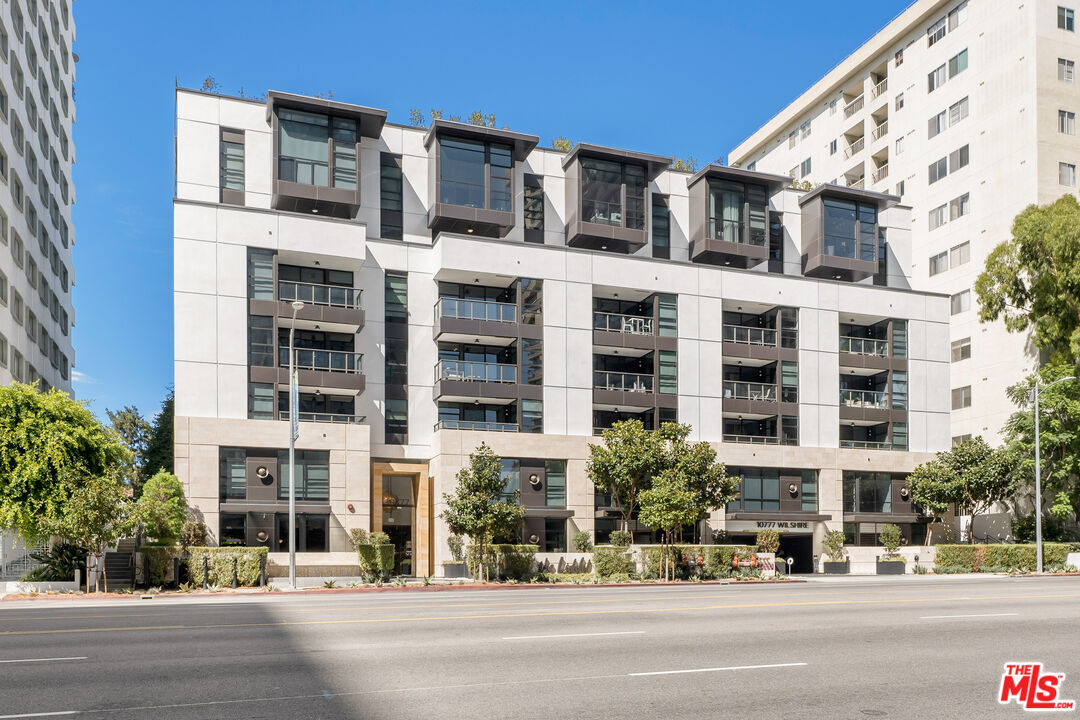 Property Photo: 10777 Wilshire Blvd CA 90024