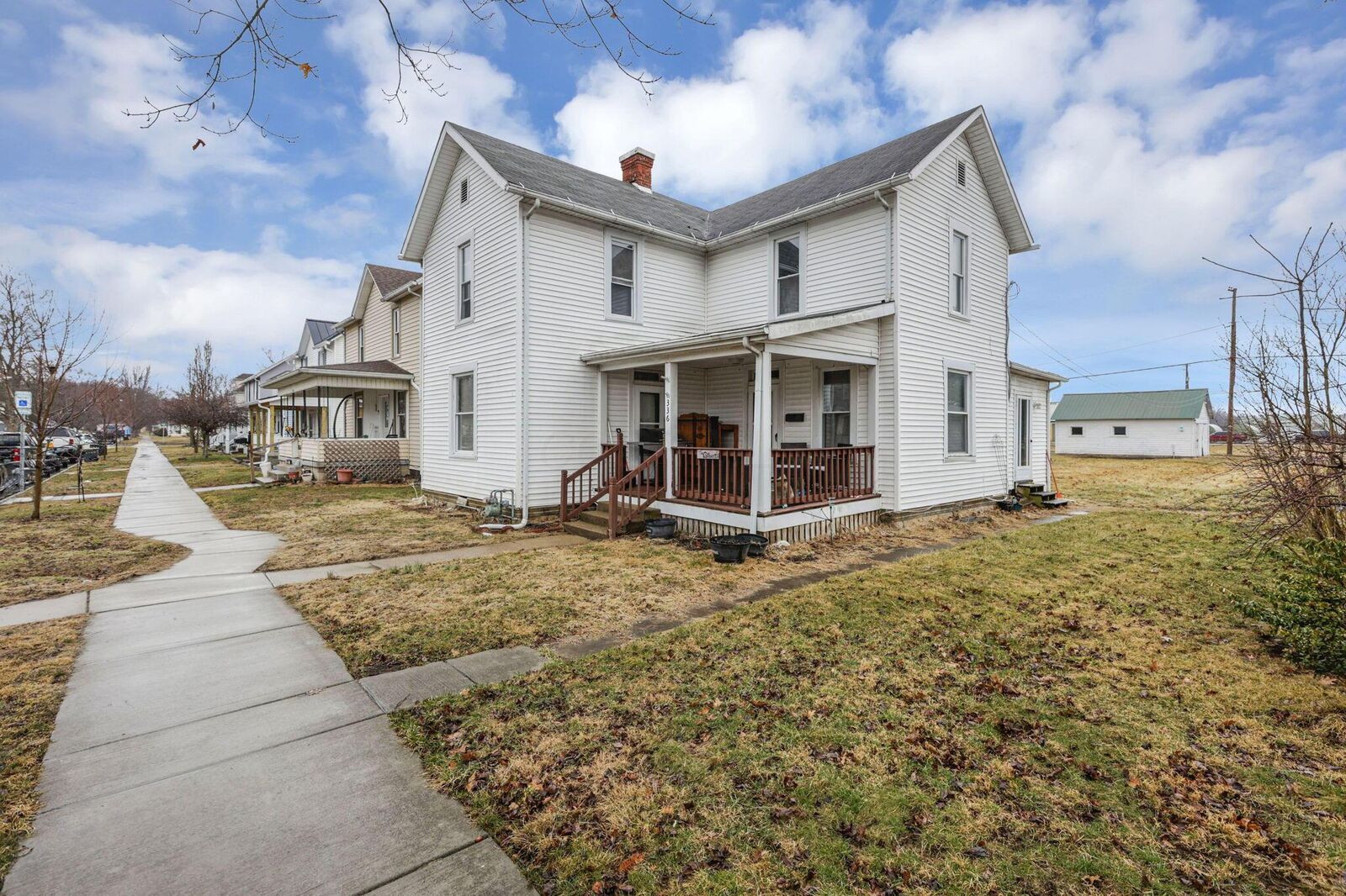 Property Photo: 336 Fort Street OH 43107