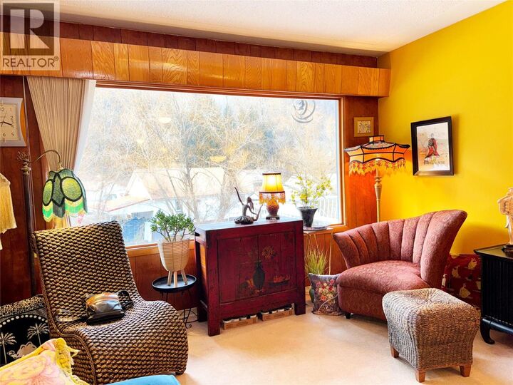 Property Photo: 214 Wellington Avenue BC V1R 2K5