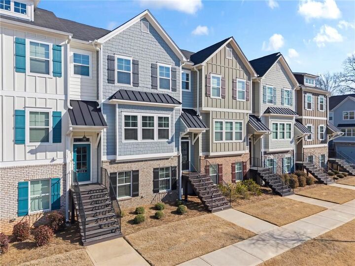 Property Photo:  3521 Hedgeway Lane  GA 30144 