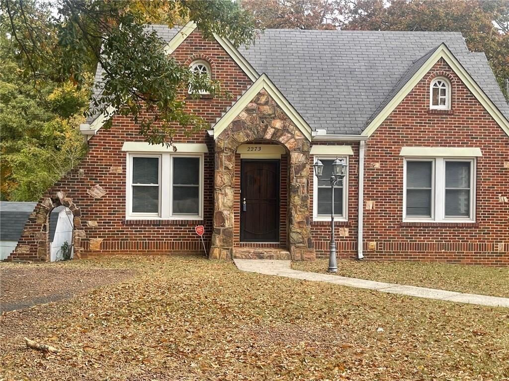 Property Photo:  2273 Boulevard Granada SW  GA 30311 