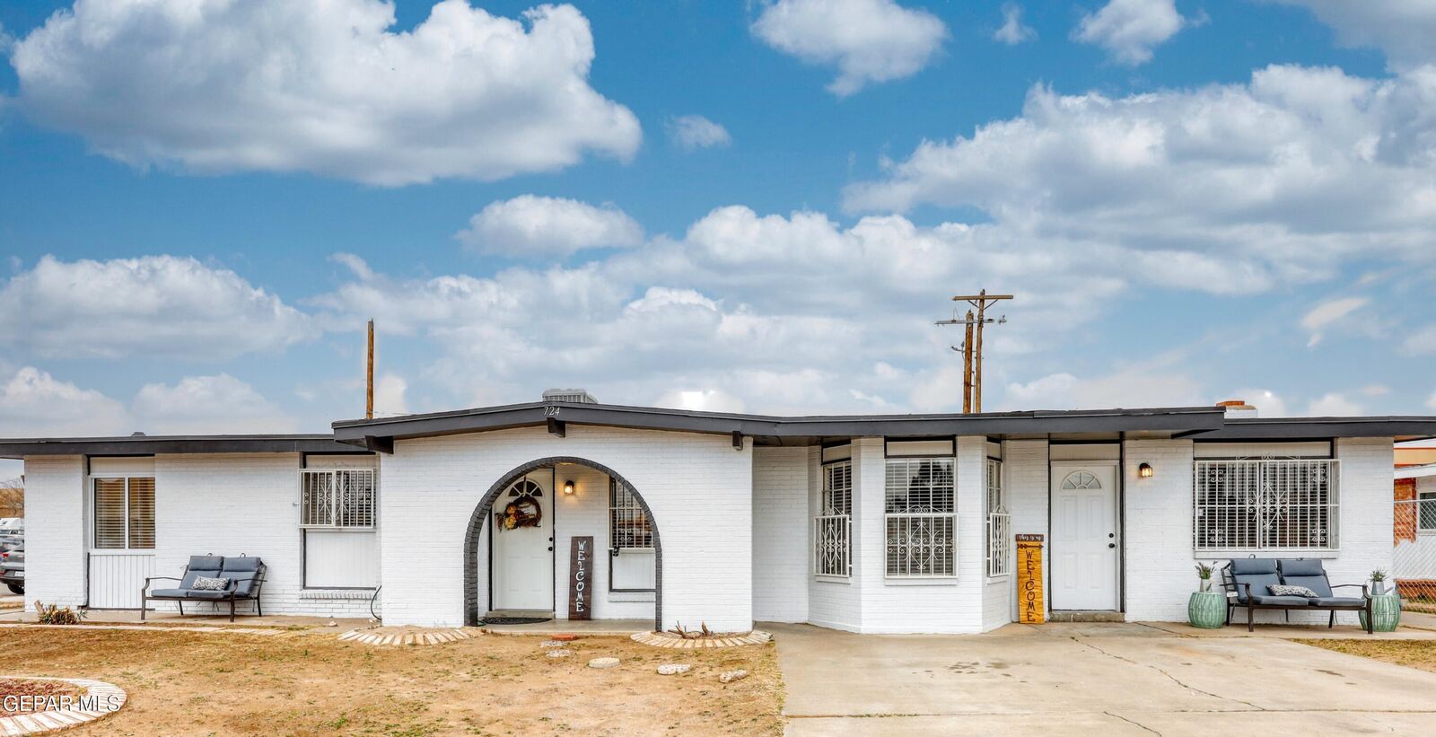 Property Photo:  724 Spalding Way  TX 79907 