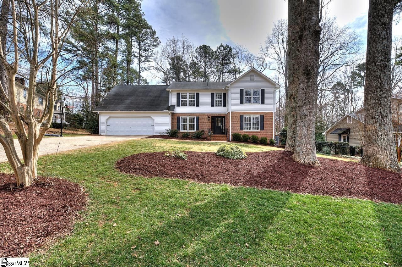 Property Photo:  203 Grey Stone Court  SC 29650 