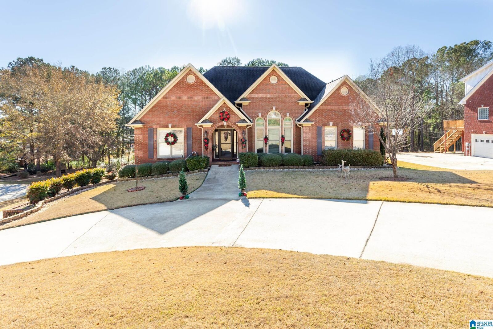 Property Photo:  7513 Old Mill Circle  AL 35173 