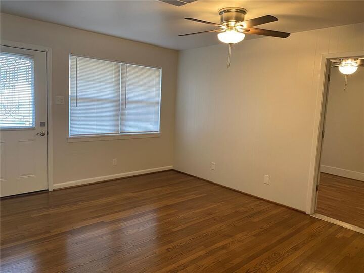 Property Photo:  1938 Coulcrest Drive  TX 77055 