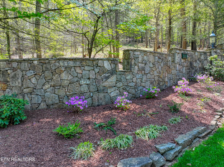 Property Photo:  7712 Cherokee Springs Way  TN 37919 