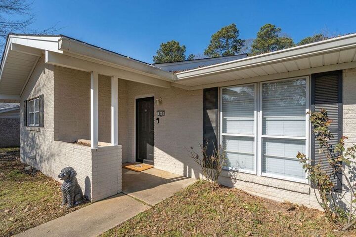 Property Photo:  803 Slone  TX 75672 