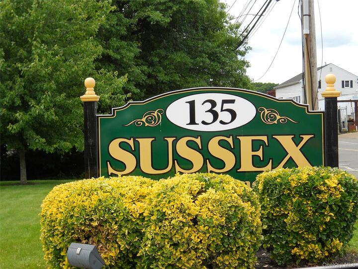 Property Photo:  135 West Nyack Road 111  NY 10954 