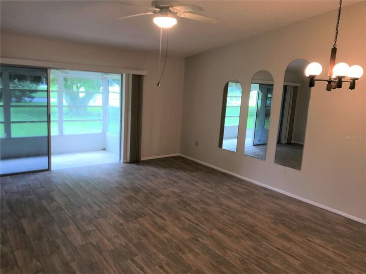 Property Photo: 3705 34th Ave Drive W FL 34205