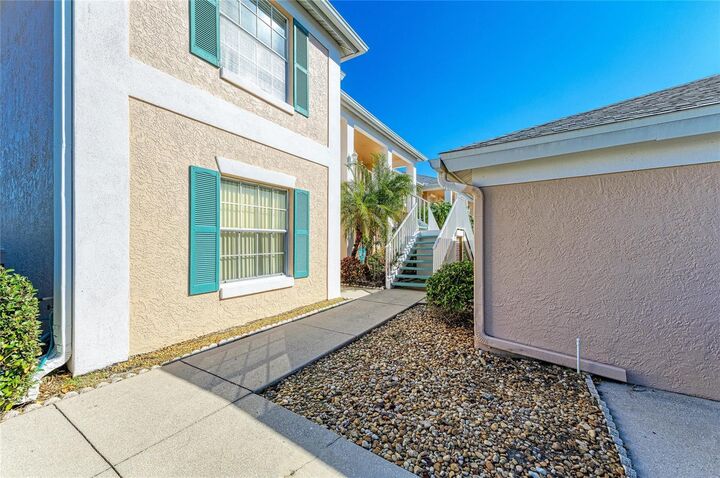 Property Photo:  4202 Caddie Drive E 201  FL 34203 