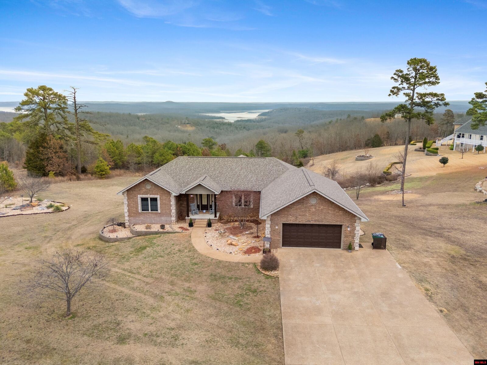 Property Photo: 206 Swiss Alps Lane AR 72653