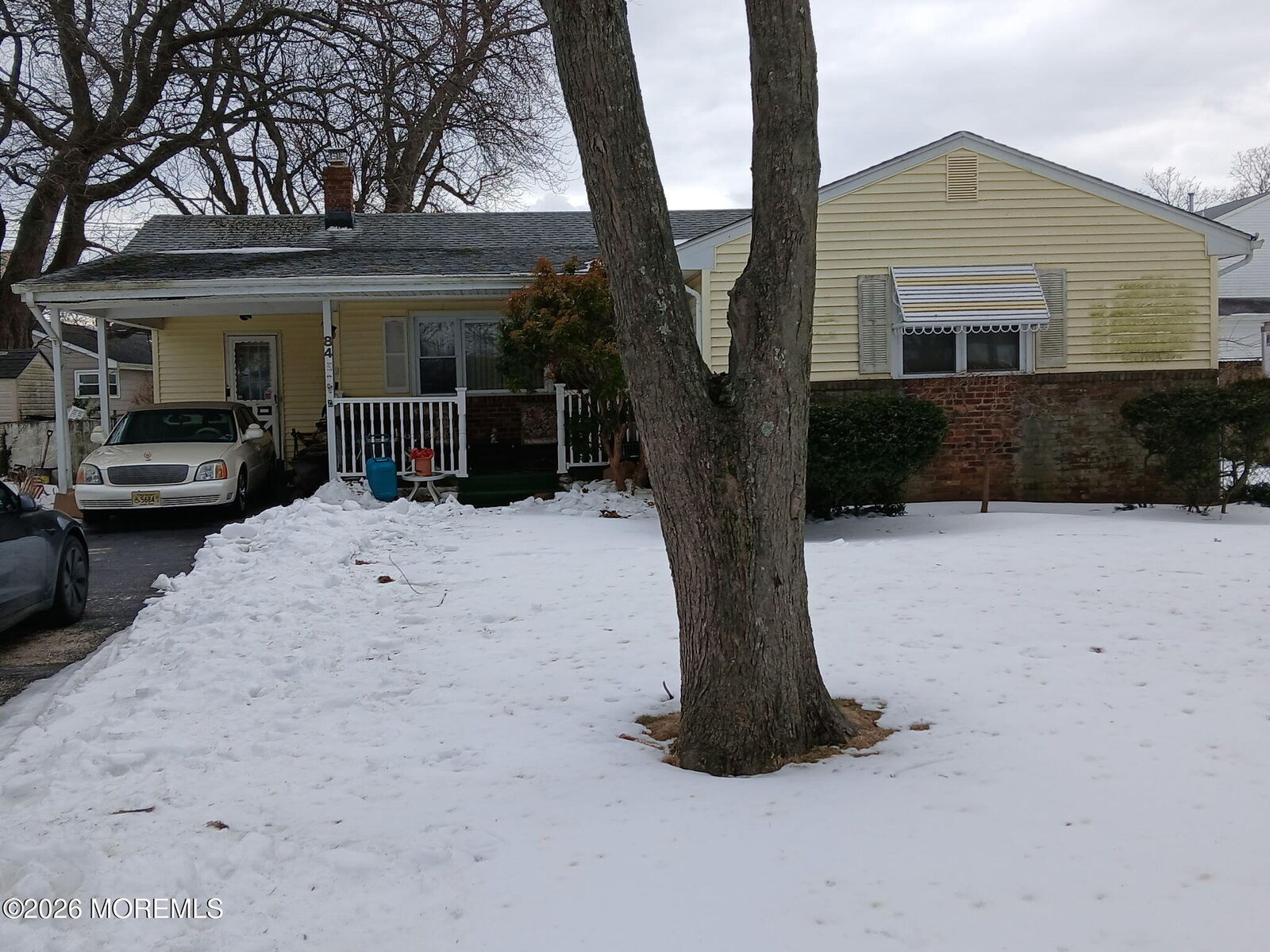 Property Photo:  84 Durand Place  NJ 07740 