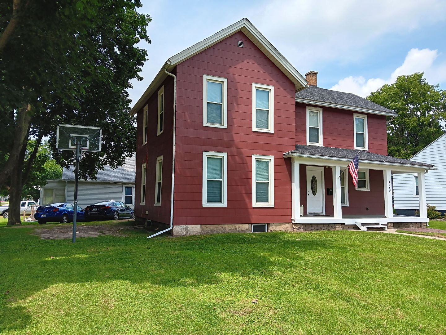 Property Photo:  509 S. Madison Street  IL 61270 