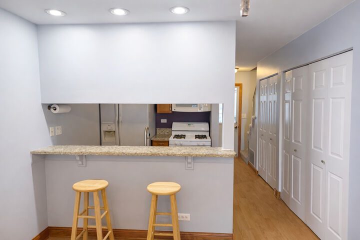 Property Photo: 2624 Prairieview Lane S IL 60502