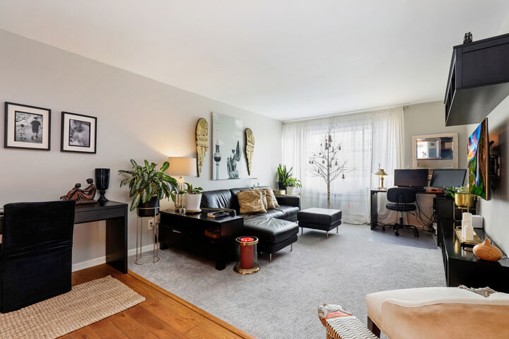 Property Photo:  222 Madison Street 308  IL 60435 