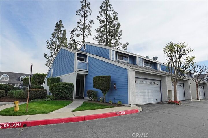 Property Photo: 812 W Grondahl D CA 91722