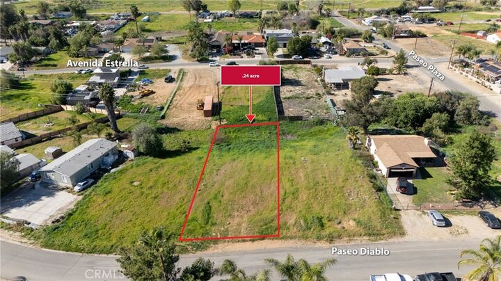 Property Photo:  1 Paseo Diablo  CA 92587 