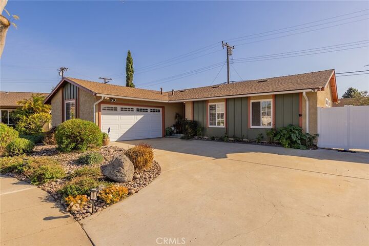 Property Photo:  1682 Darnell Court  CA 93010 