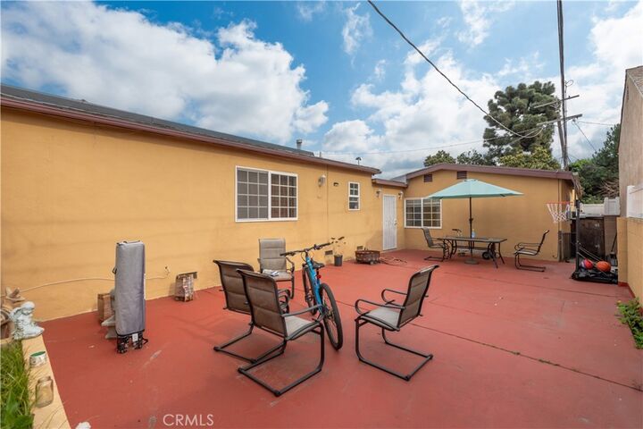 Property Photo:  11416 Braddock  CA 90230 
