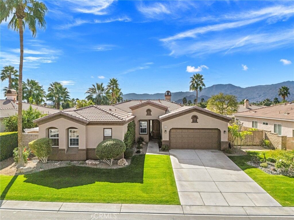 Property Photo:  79851 Parkway Esplanade N  CA 92253 