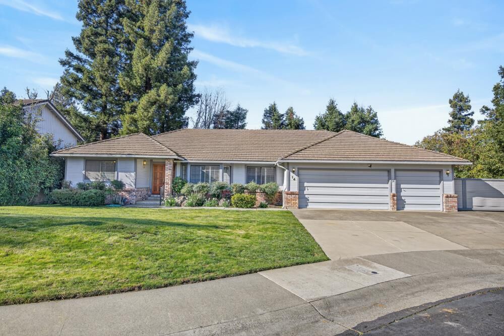 Property Photo:  14 Rose River Court  CA 95831 