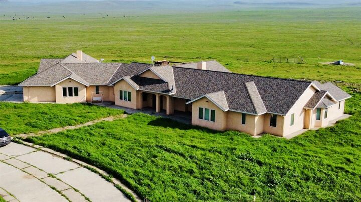 Property Photo: 20552 Buchanan Hollow Road 1 CA 95333
