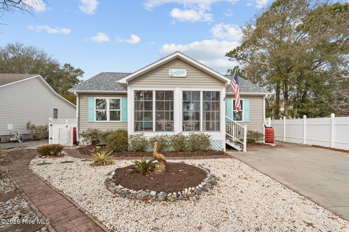 Property Photo: 165 NE 5th Street NC 28465