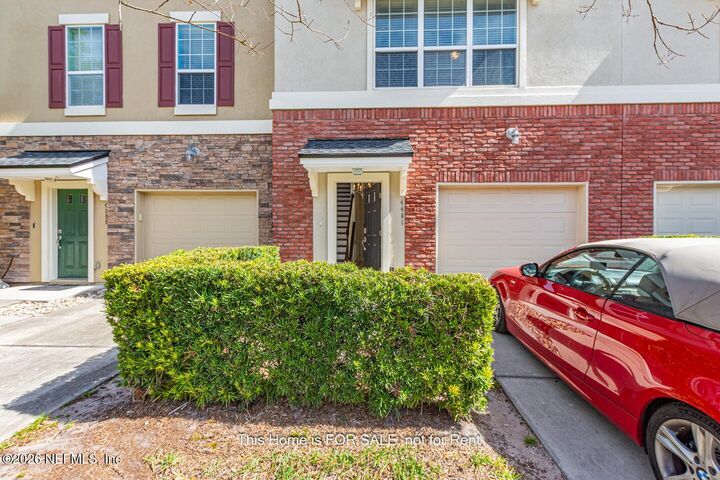 Property Photo: 4401 Ellipse Drive FL 32246