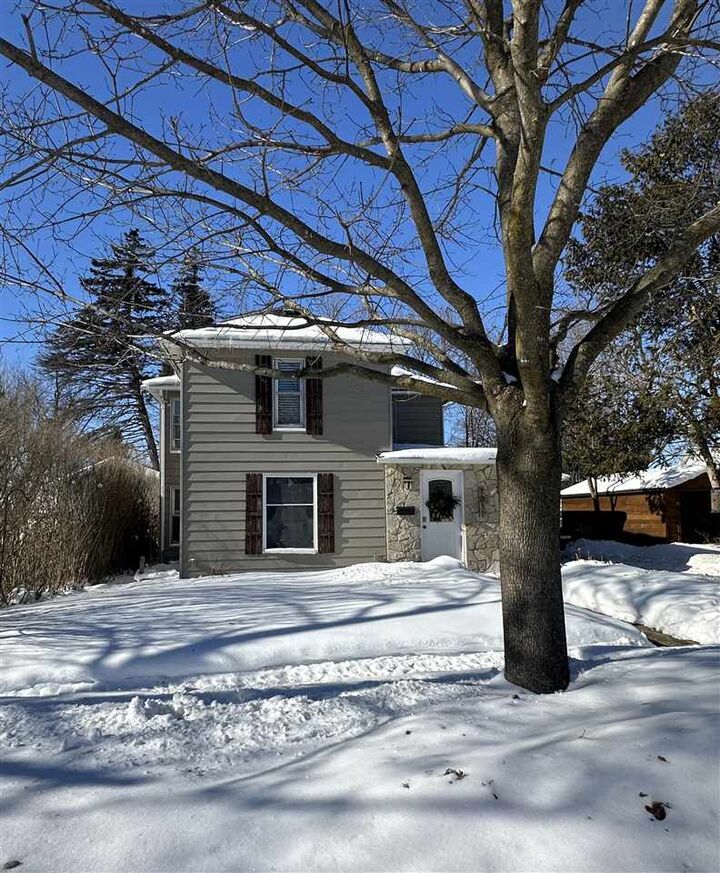 Property Photo:  1012 Jefferson  MI 49770 