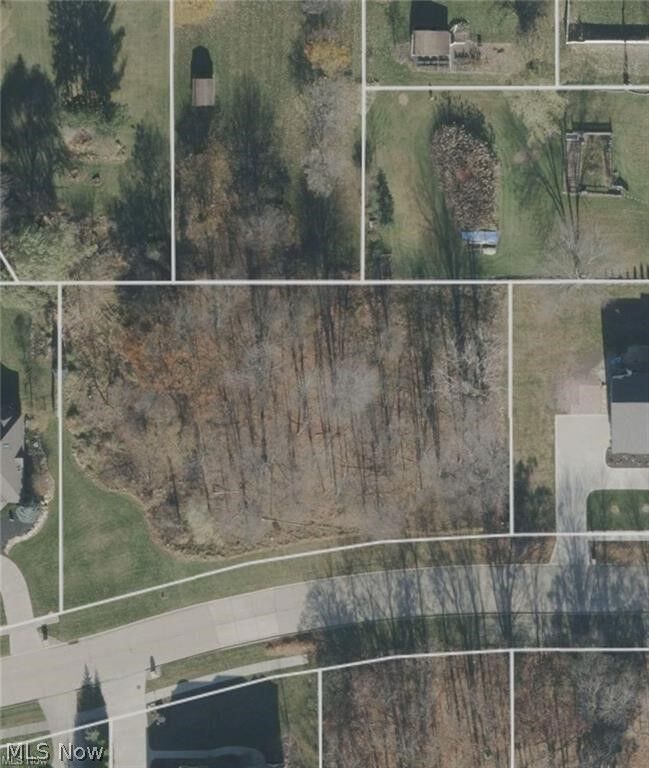 Property Photo:  Village Drive  OH 44147 