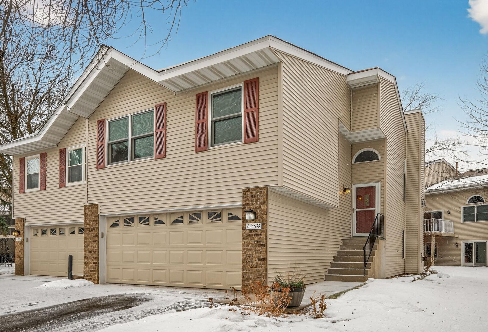Property Photo:  4249 Boulder Ridge Point  MN 55122 