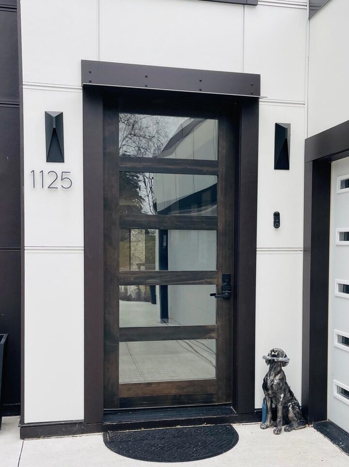 Property Photo:  1125 Tyrol Trail  MN 55416 