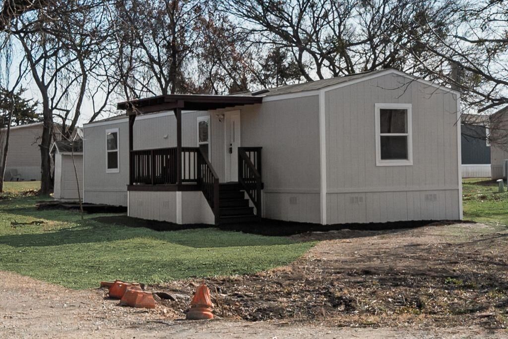 Property Photo:  393 Knollwood Road  TX 75092 