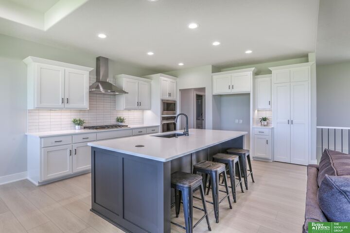 Property Photo: 6517 S 214th Street NE 68022