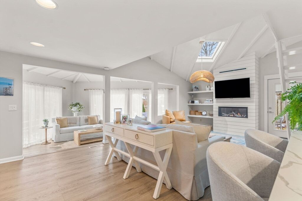 Property Photo:  16 Bosun'S Lane  MA 02649 