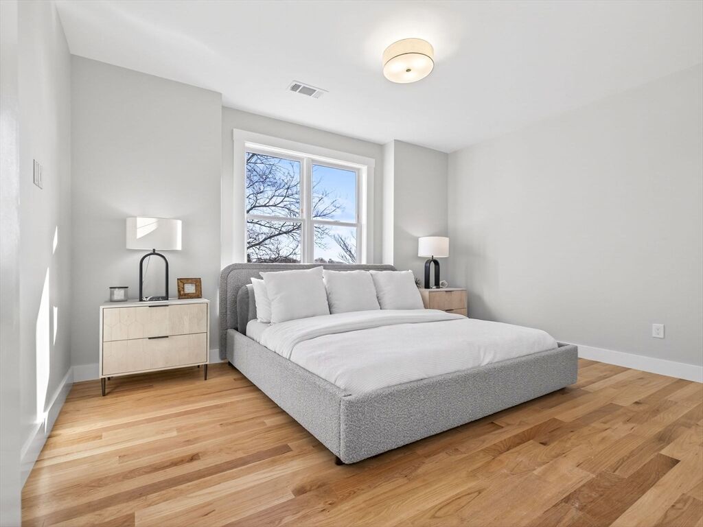 Property Photo:  60 Stanley Street 202  MA 02125 