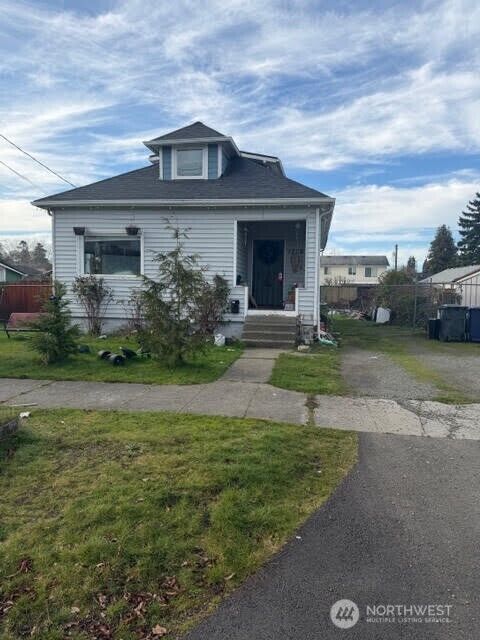 Property Photo: 1226 S State Street WA 98405